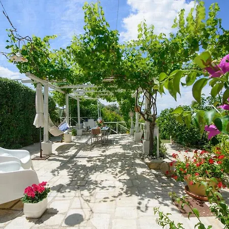 Sweet Trullo On The - Unique Seafront House With Private Patio And Direct 