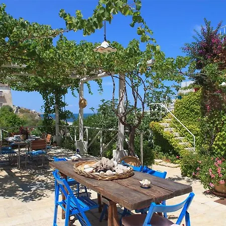Helloapulia - Sweet Trullo On The - Unique Seafront House With Direct 